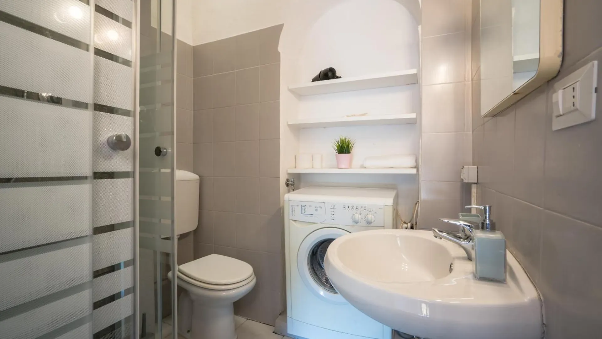 Best Aparthotel Leone Florence